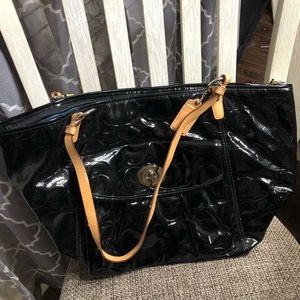 Coach Leah Embossed Patent Leather Tote bag F1466